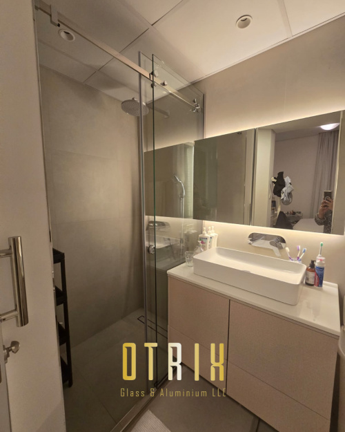 Shower Glass Partition