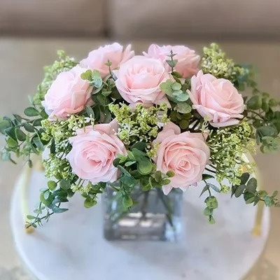 UAE Flowers | Flower Delivery Dubai | Flowers, Cake, Plants, Perfume & Gifts Shop