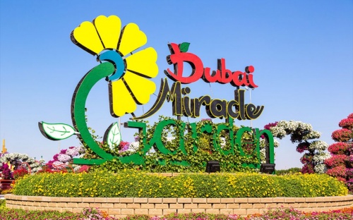 City Tour with Boonmax Desert Tourism