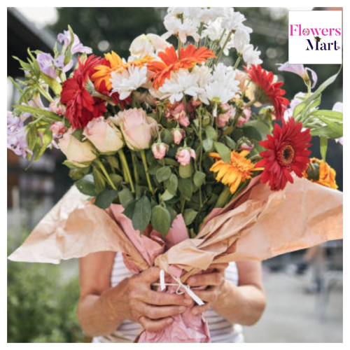 Flower Shop Near Me for best Flower Delivery at Flowers Mart