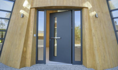 Aluminum Doors and Windows