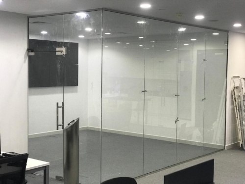 Budget-Conscious Glass Partitions in Dubai: A Full Guide